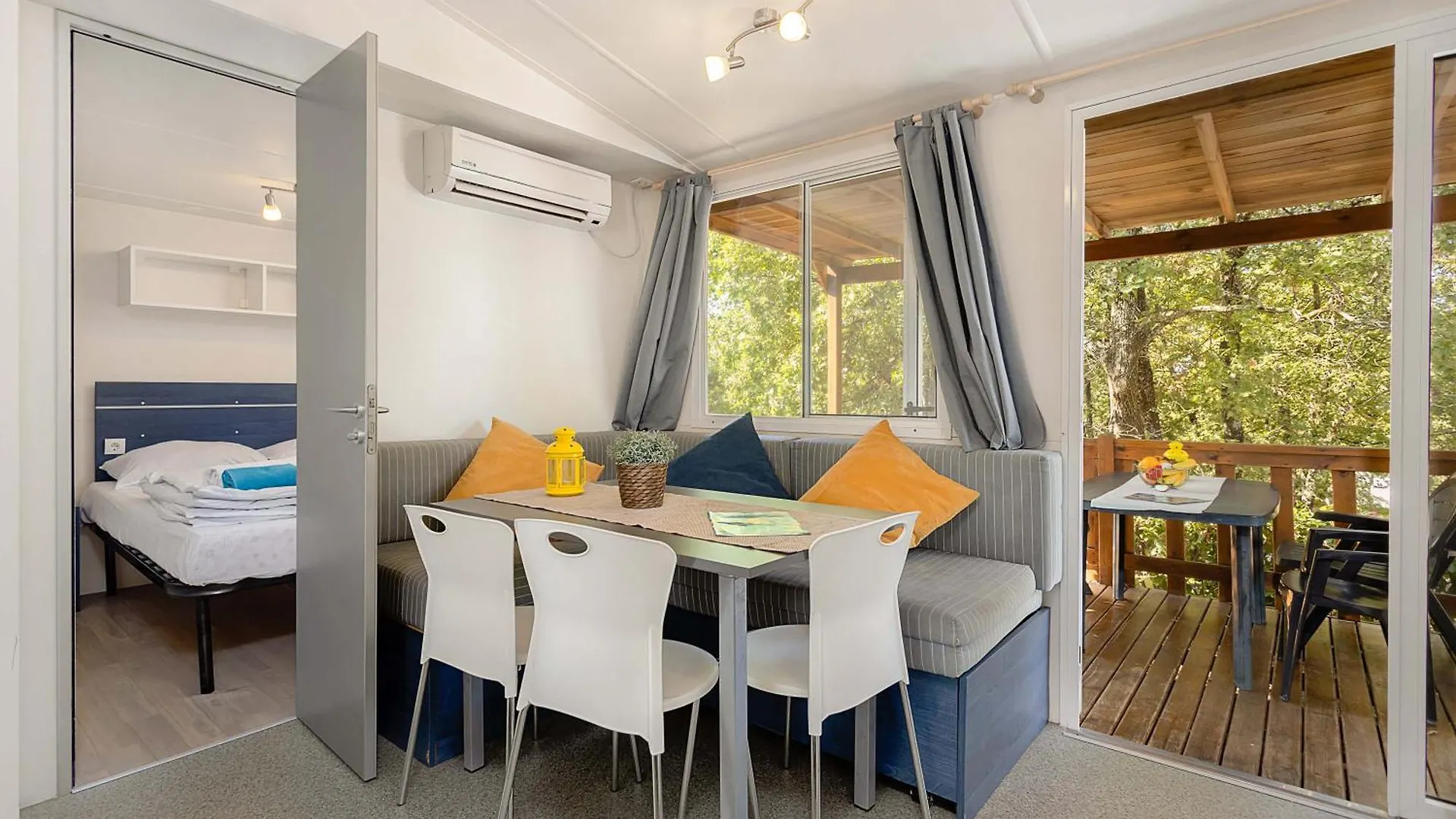 Kompleks wypoczynkowy Easyatent Mobile Home Zelena Laguna Mugeba Chorwacja